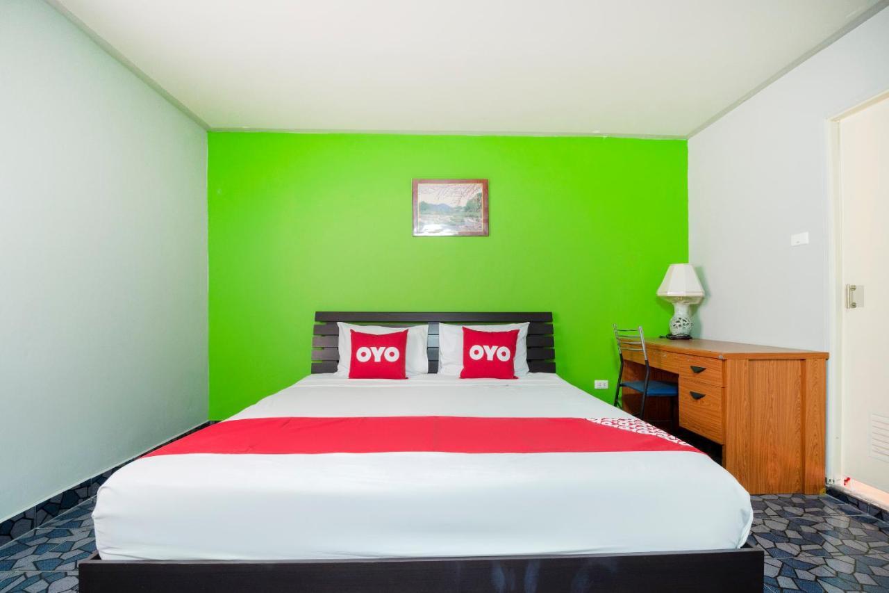 Oyo 663 Green Beach Room Pattaya Dış mekan fotoğraf