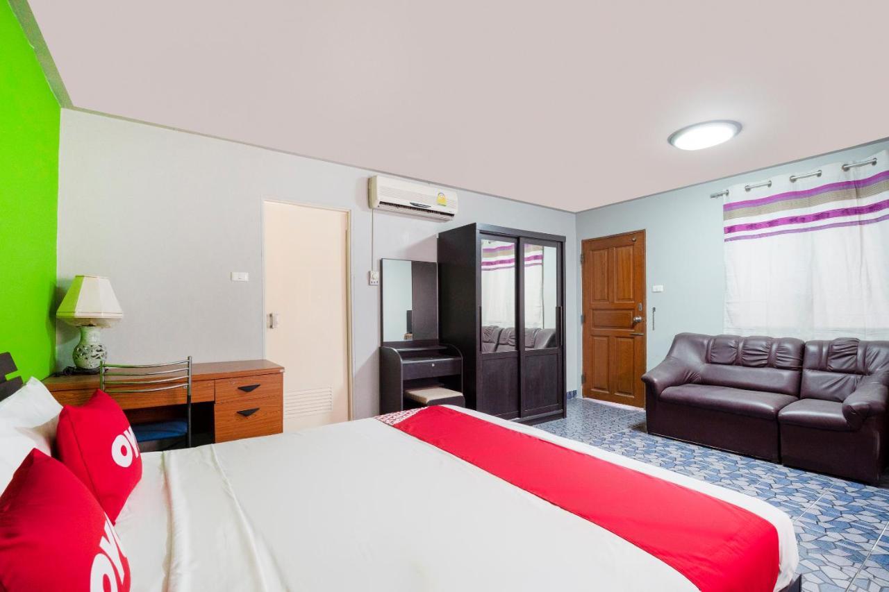 Oyo 663 Green Beach Room Pattaya Dış mekan fotoğraf