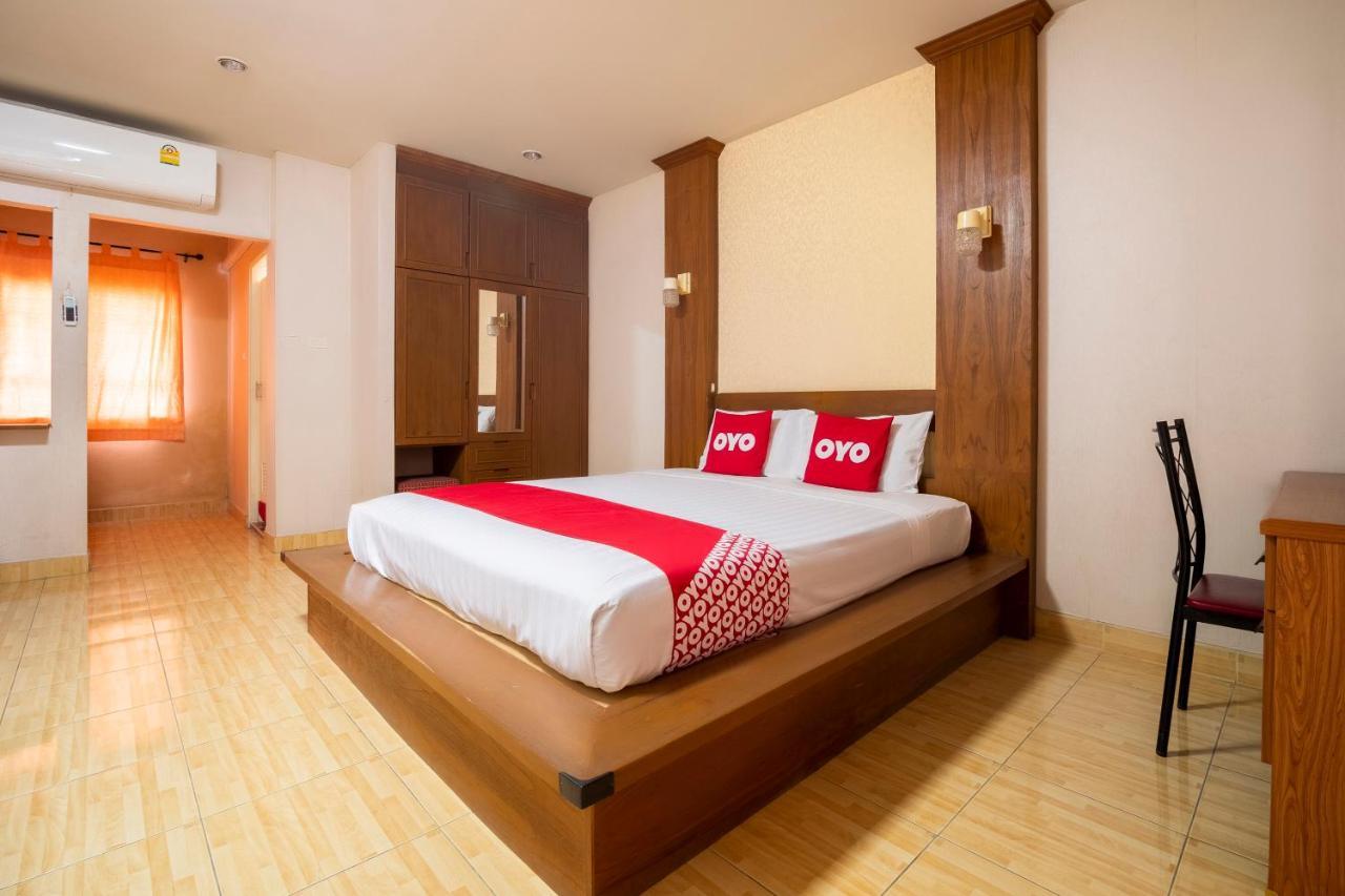 Oyo 663 Green Beach Room Pattaya Dış mekan fotoğraf