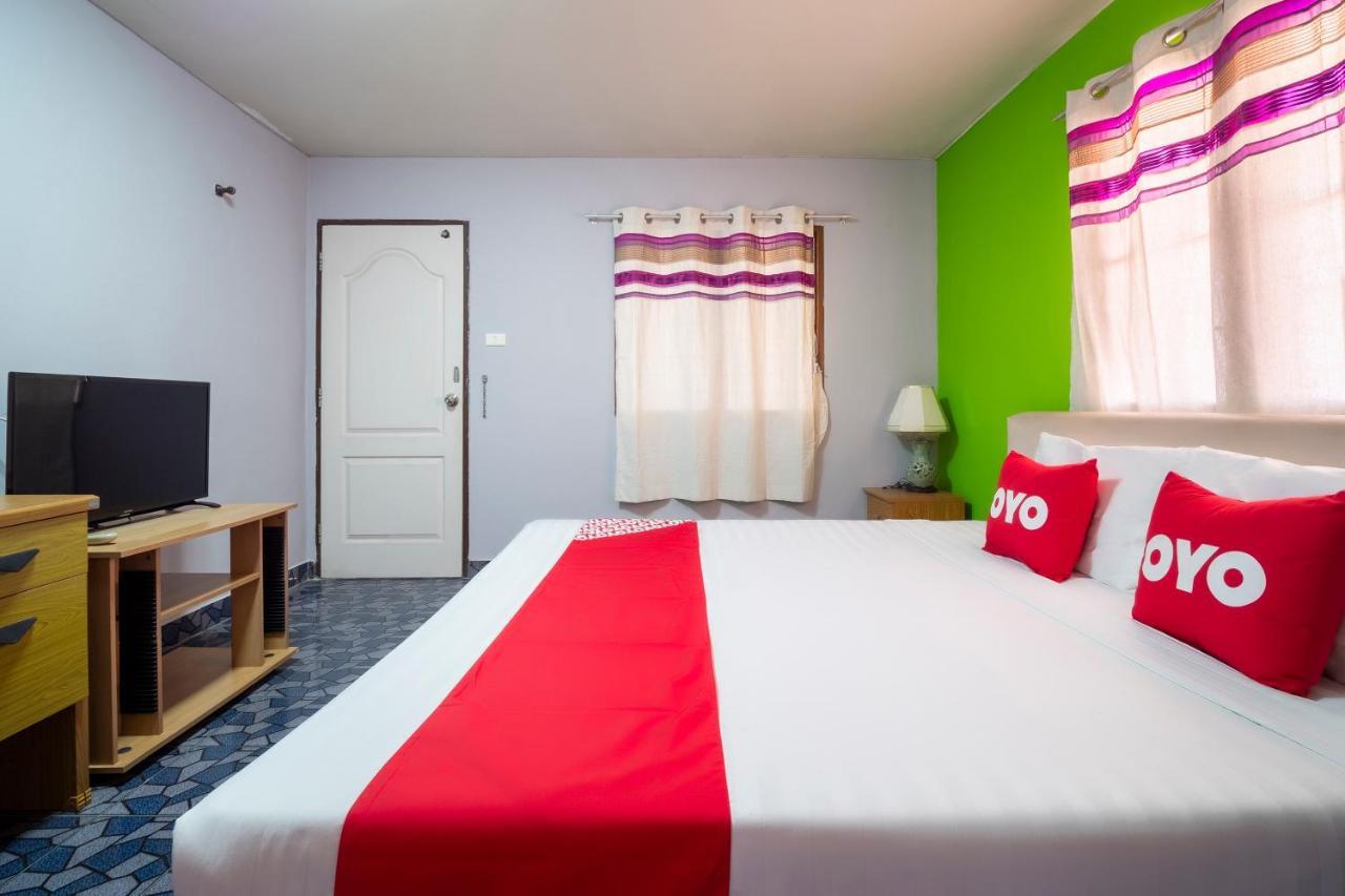 Oyo 663 Green Beach Room Pattaya Dış mekan fotoğraf