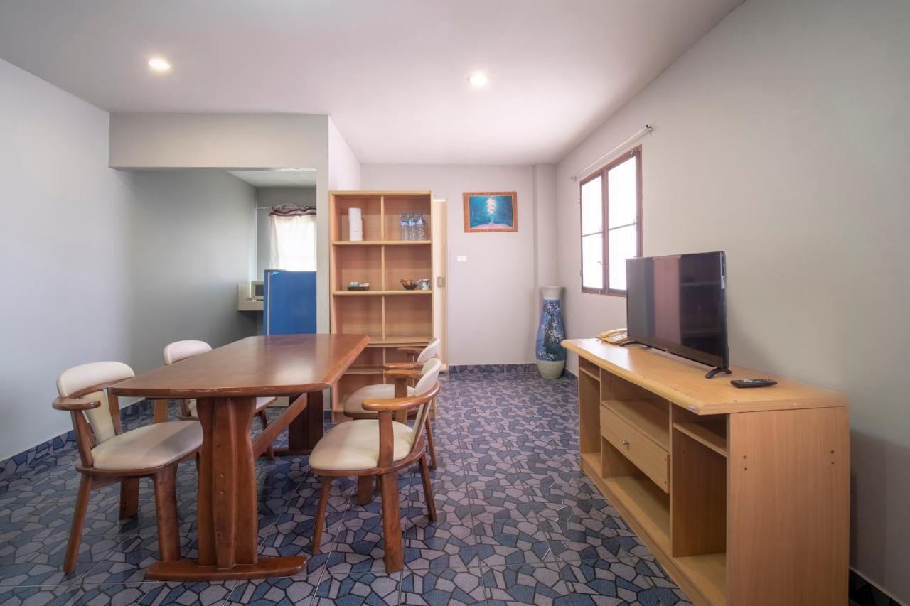 Oyo 663 Green Beach Room Pattaya Dış mekan fotoğraf