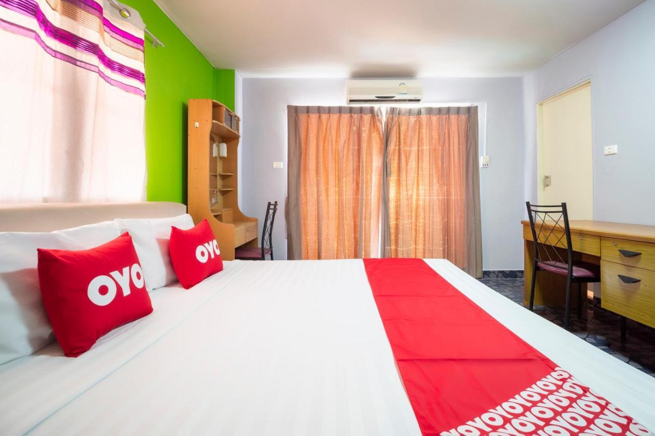 Oyo 663 Green Beach Room Pattaya Dış mekan fotoğraf