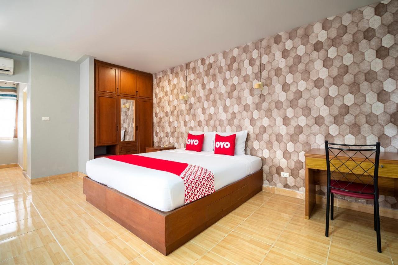 Oyo 663 Green Beach Room Pattaya Dış mekan fotoğraf